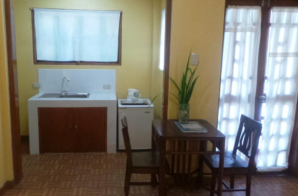 Sun Garden Hilltop Resort Manoc-Manoc Quarto foto