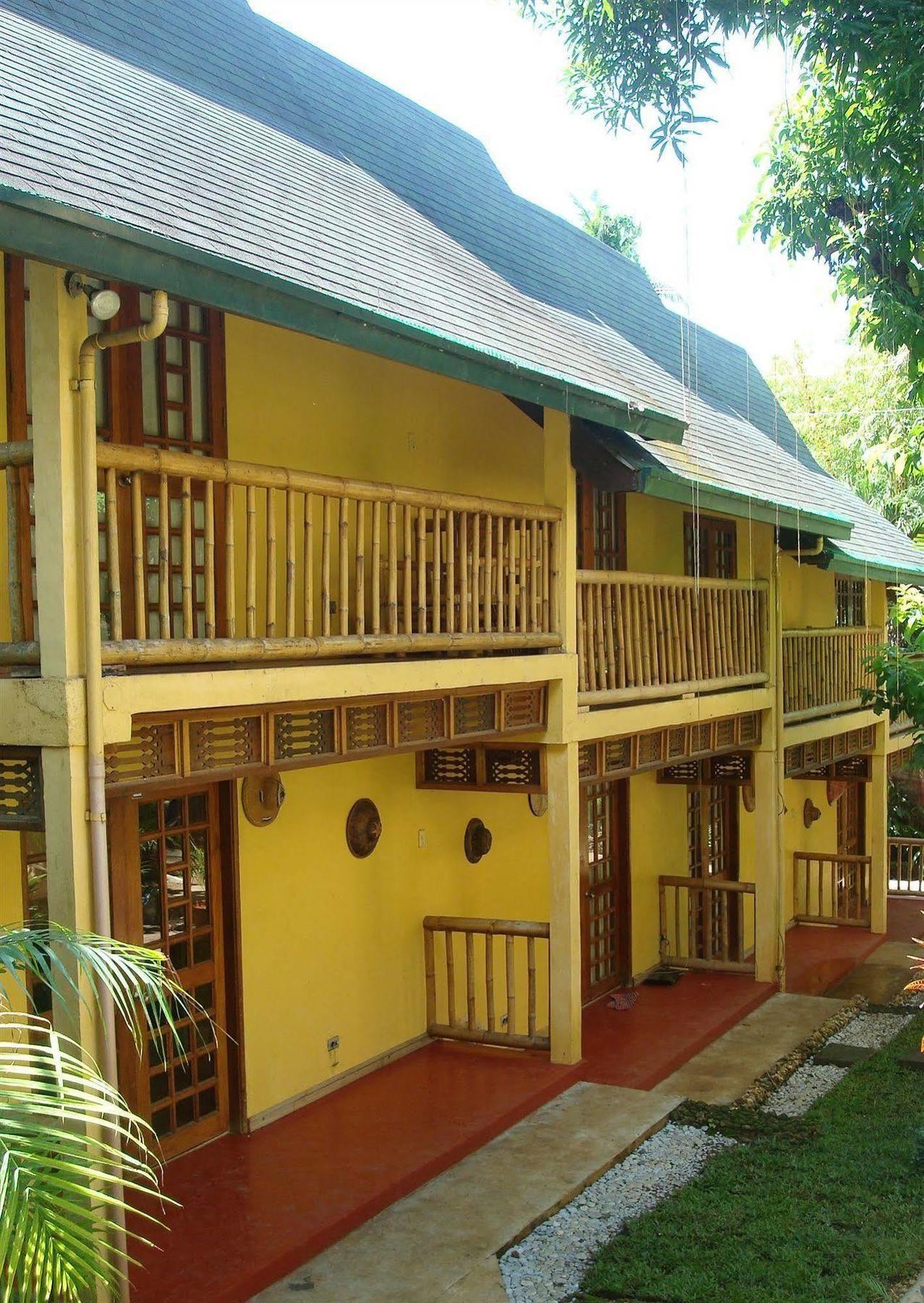 Sun Garden Hilltop Resort Manoc-Manoc Exterior foto